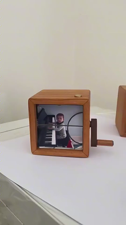Custom Flip Book Photo Frame, Hand-Crank Wooden Photo Album, creative Gift  (8/16 Photos)